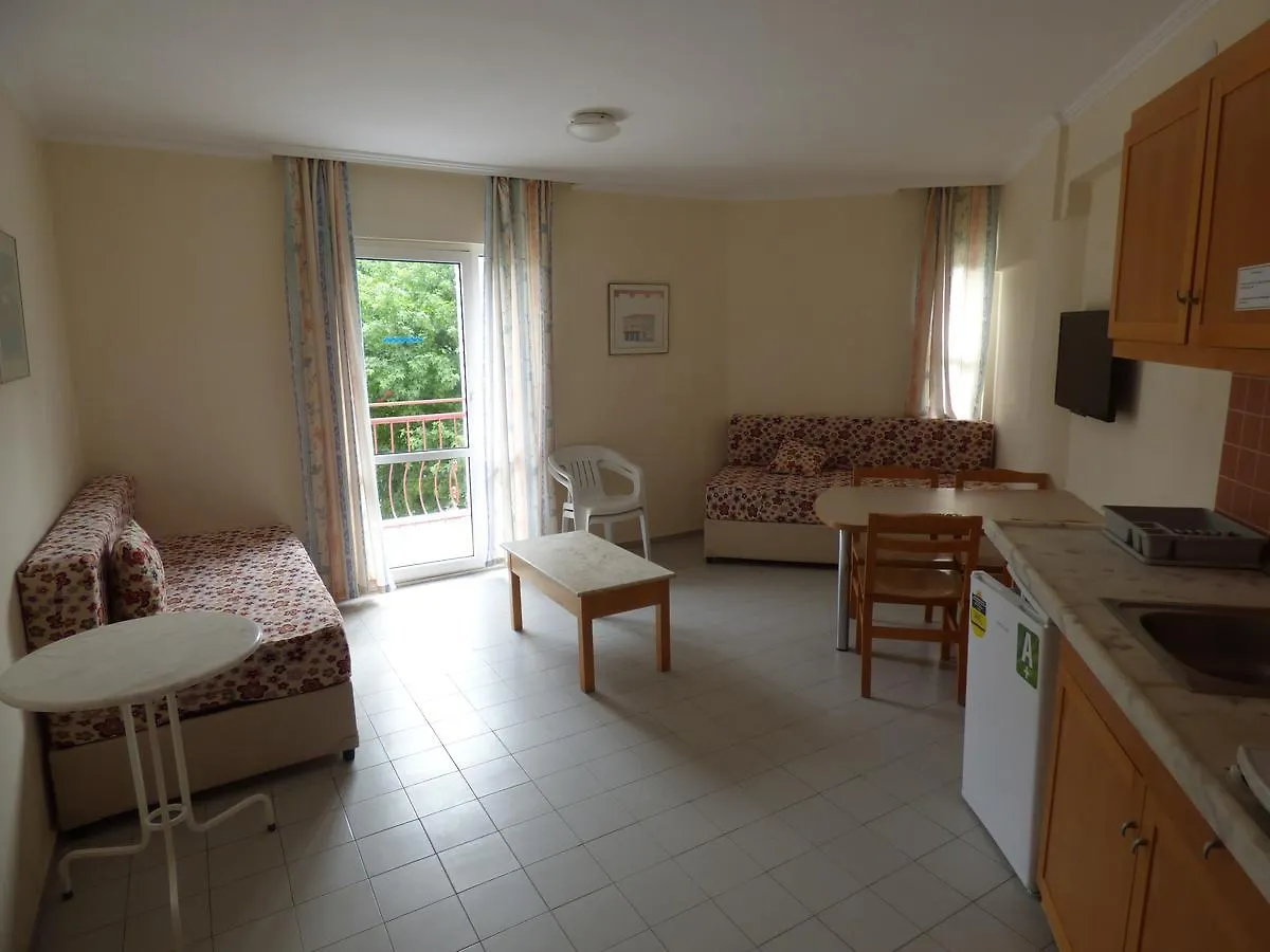 Avlu 4 Aparthotel Marmaris 4*,